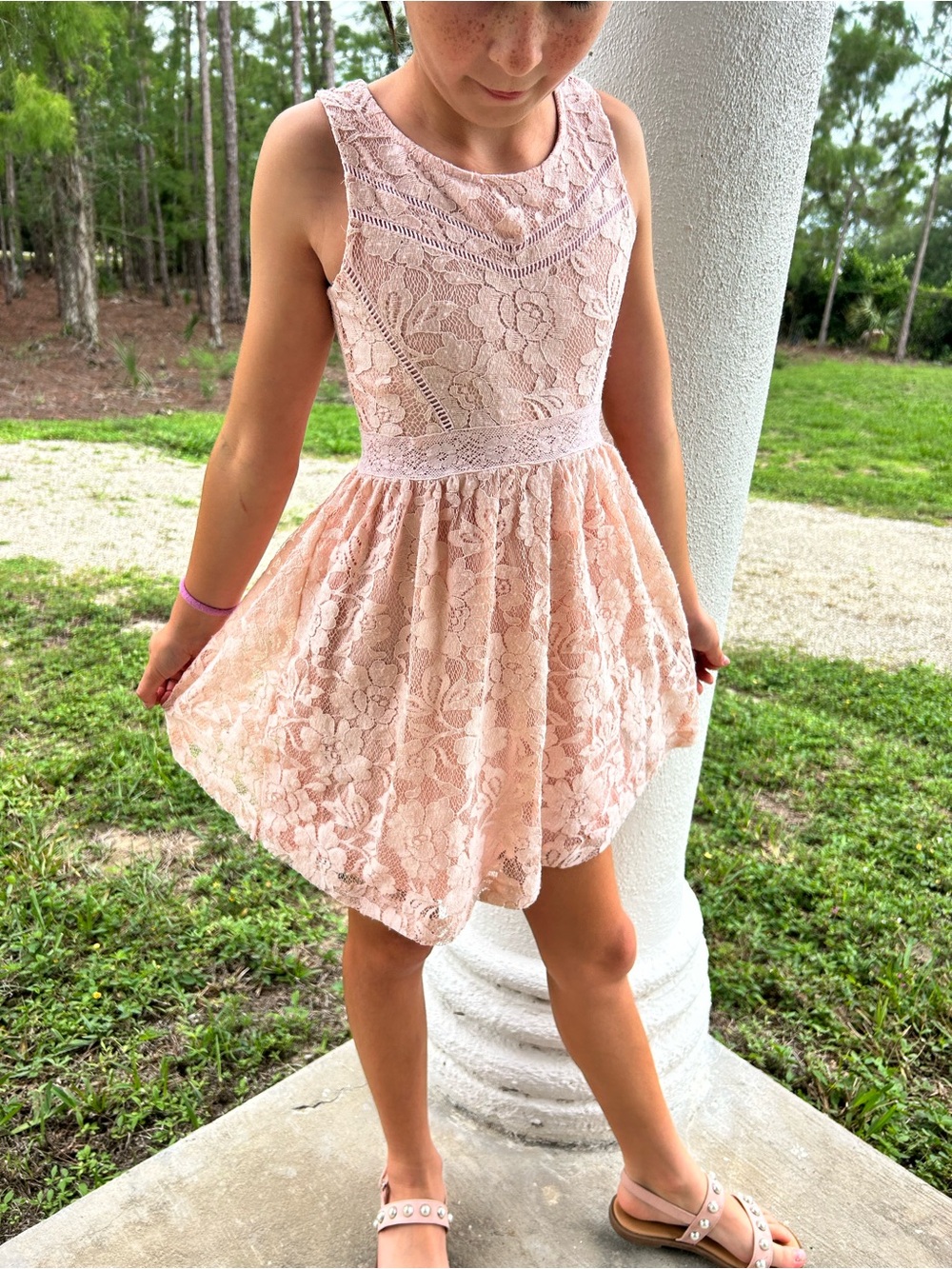 Girls' Blush Lace Sleeveless Fit-and-Flare Dress Size 7 Floral Party Wedding
